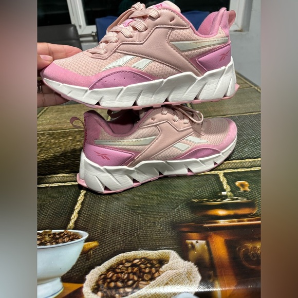 Reebok Kids Light Pink Sneakers - Picture 11 of 12